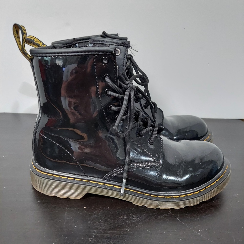 Dr. Martens Boots Youth Size 5 Black Patent 1460 Y Combat Ankle Lace Zip